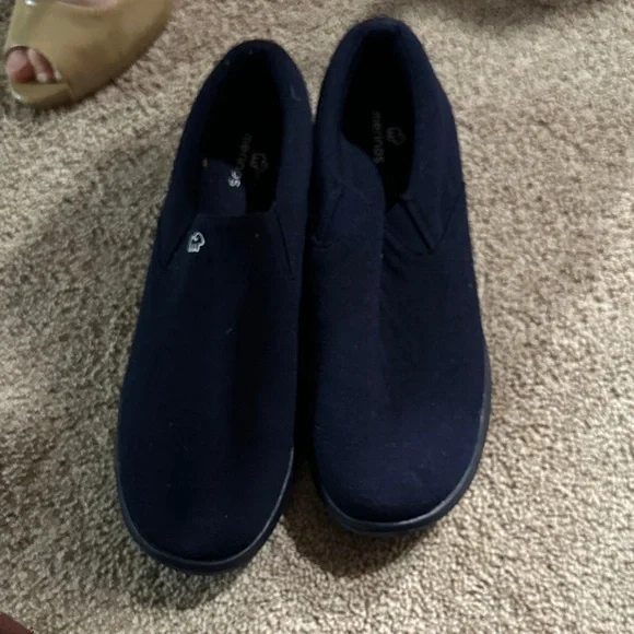 Classic Navy Women's Slip-On Loafers - Picture 1 of 9